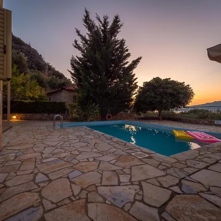 Palataki Villas Πανσιόν